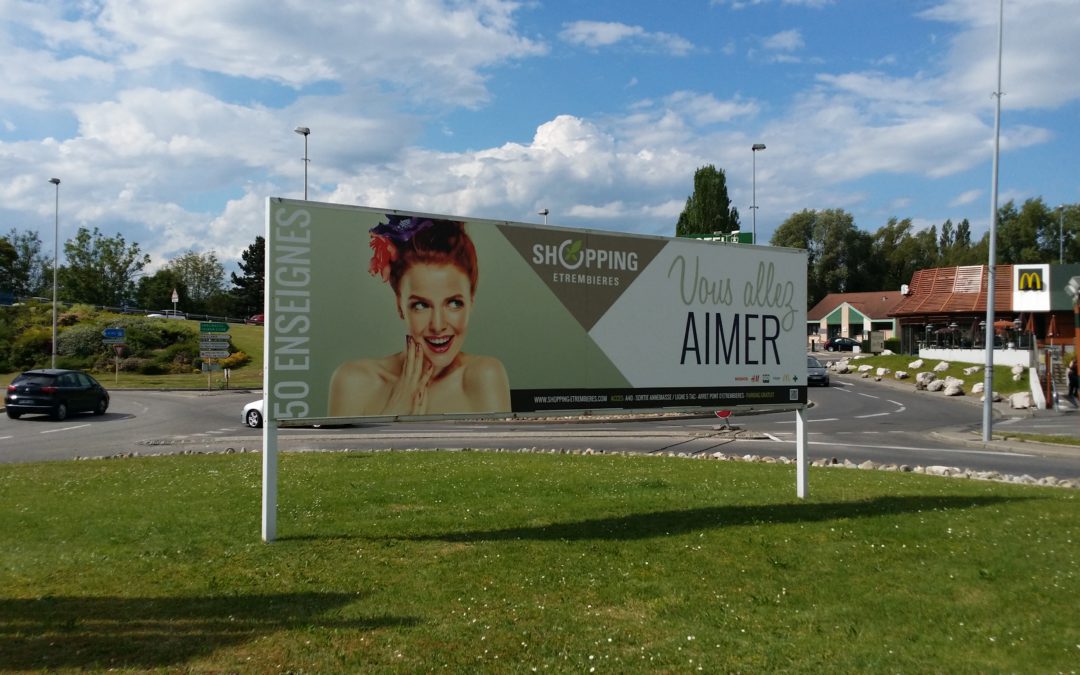 Panneaux publicitaires Shopping Etrembières (74)